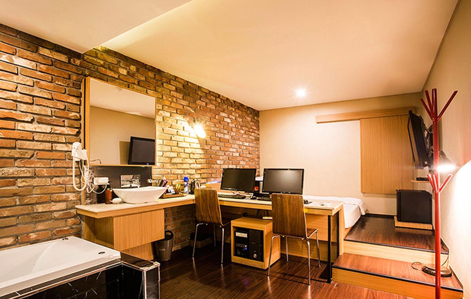 Comma Hotel Busan Luaran gambar